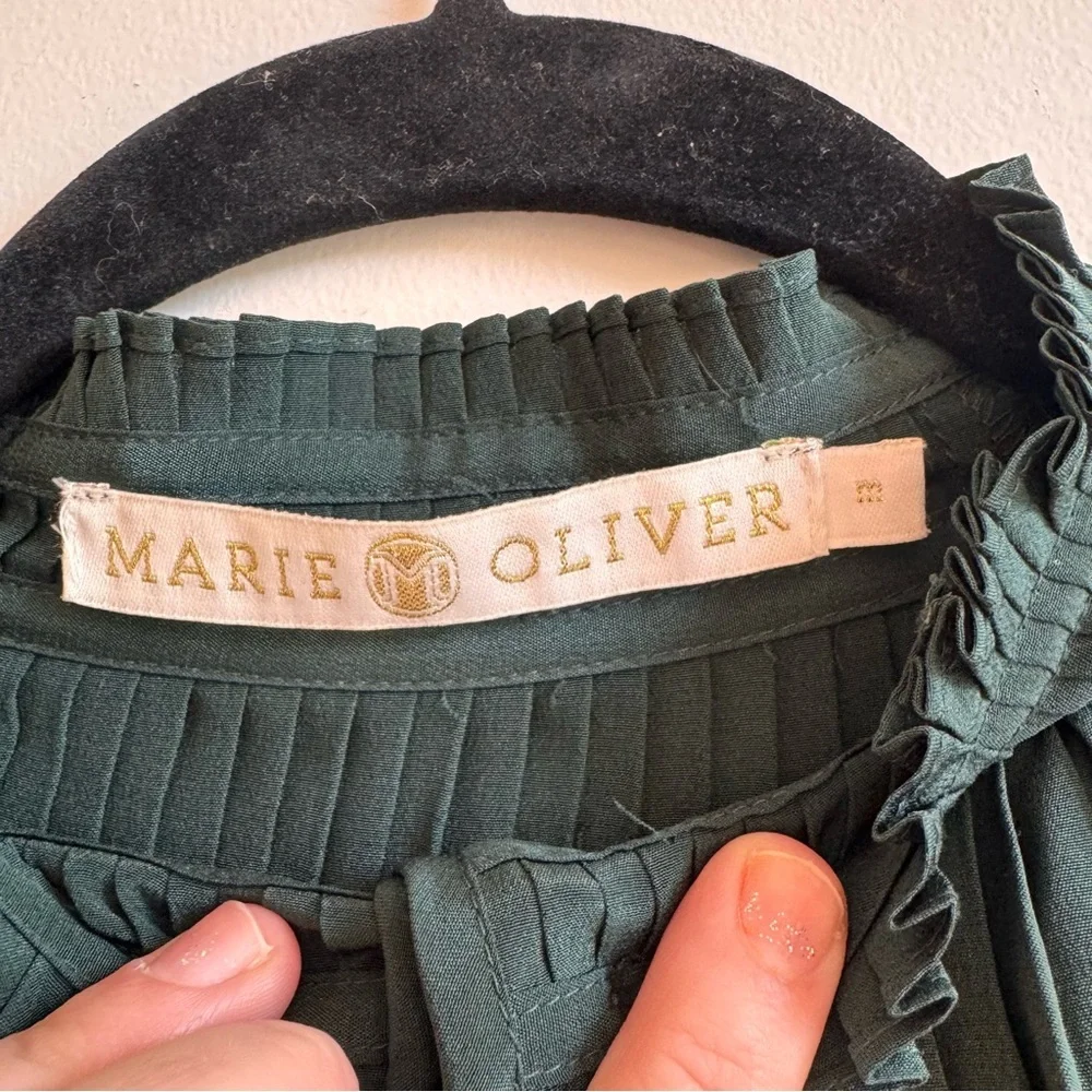 More Oliver Silk Forest Green Mock Neck Button Detail Long sleeve Blouse Medium - Picture 3 of 5